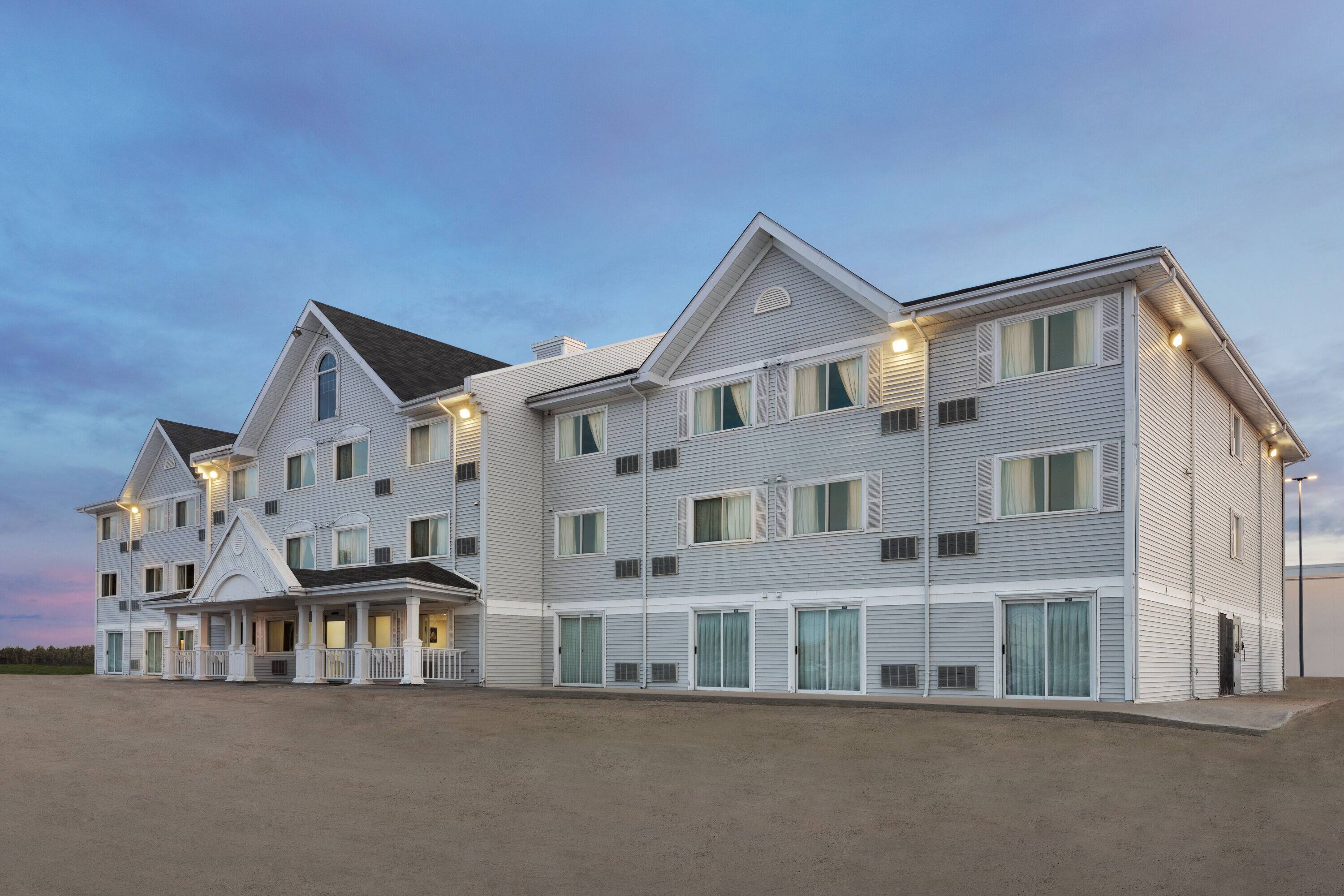 Ramada By Wyndham Miramichi New Brunswick | Miramichi, NB Hotels