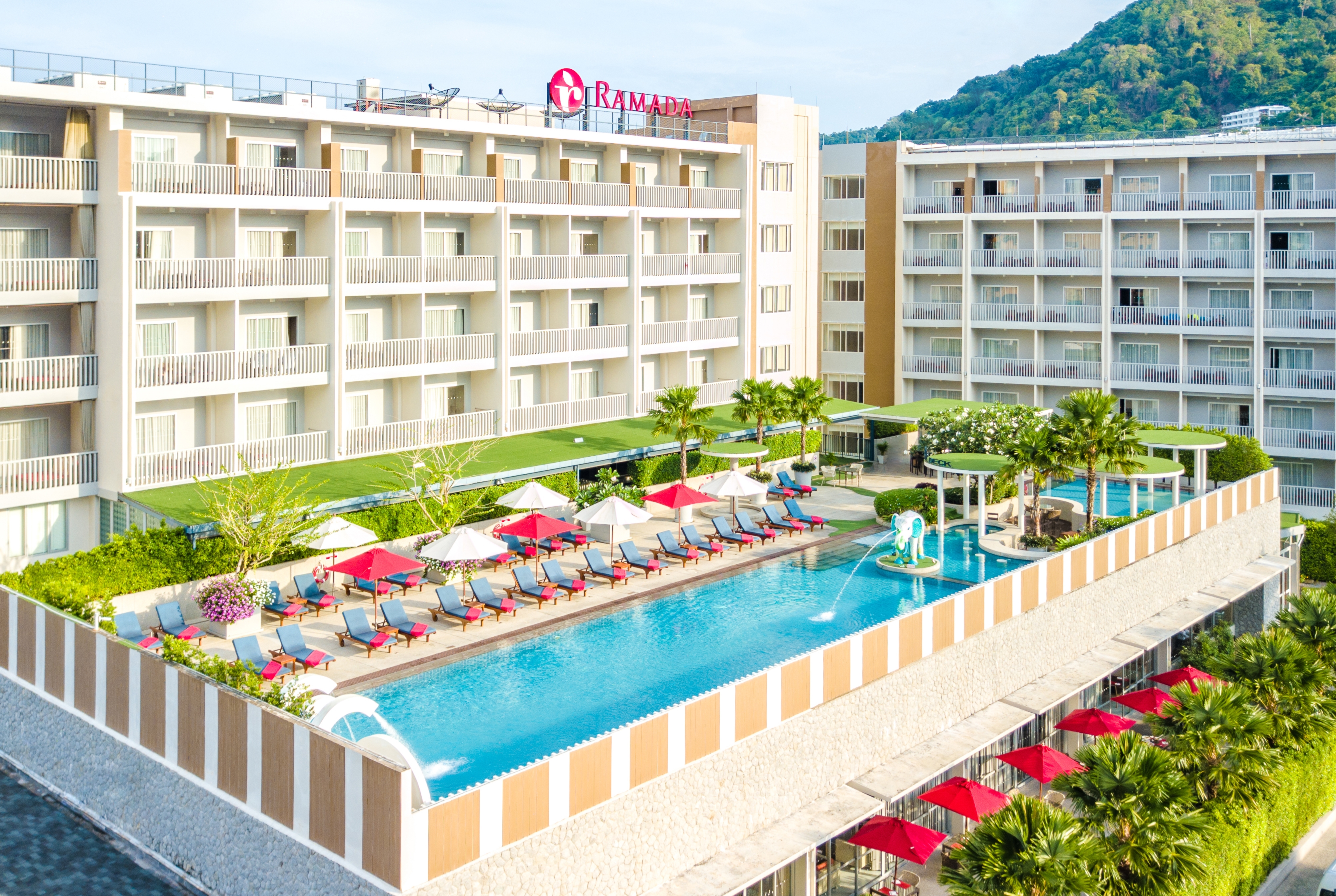 Ramada Phuket Deevana 4