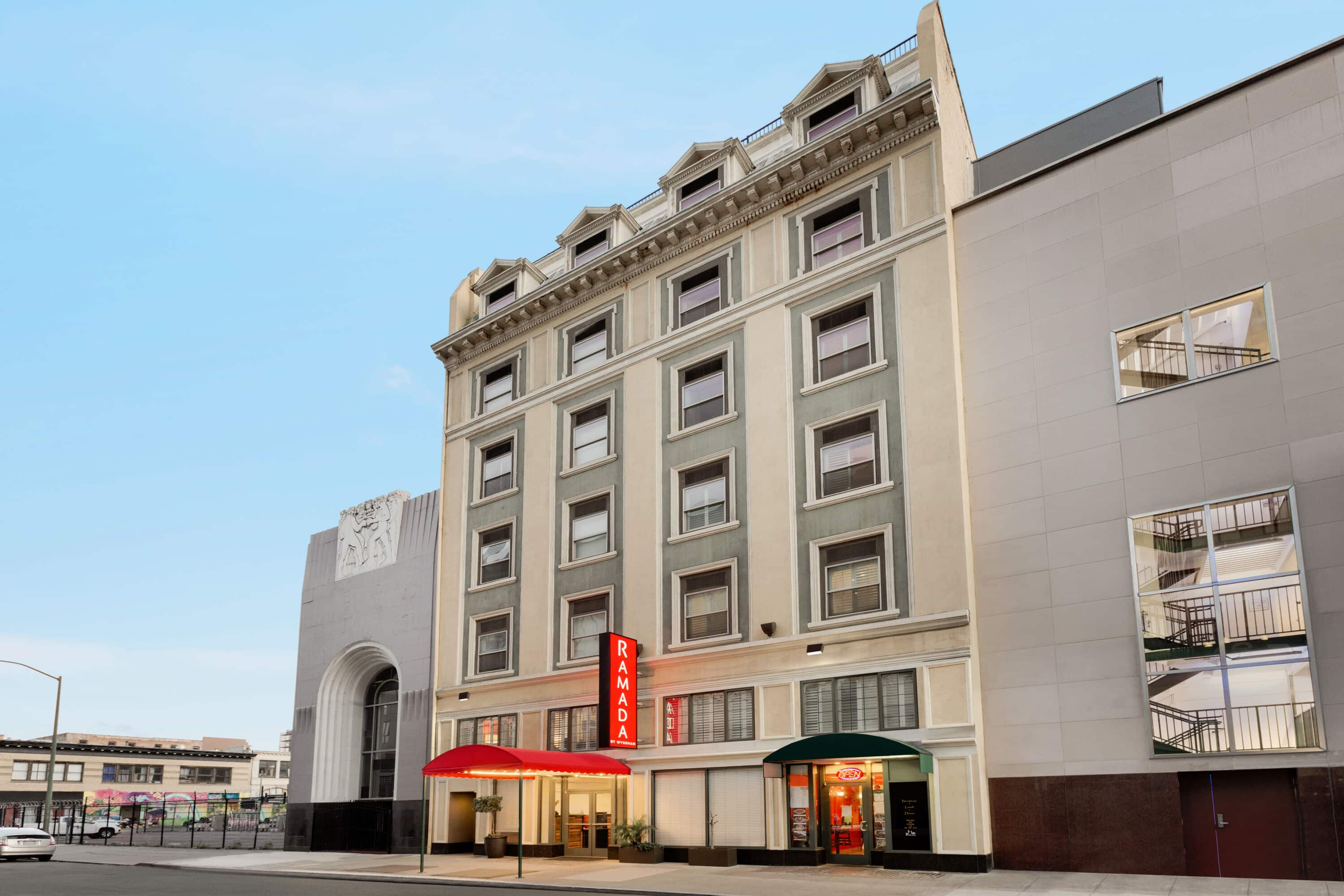 Ramada by Wyndham Oakland Downtown City Center | Oakland, CA Hotels