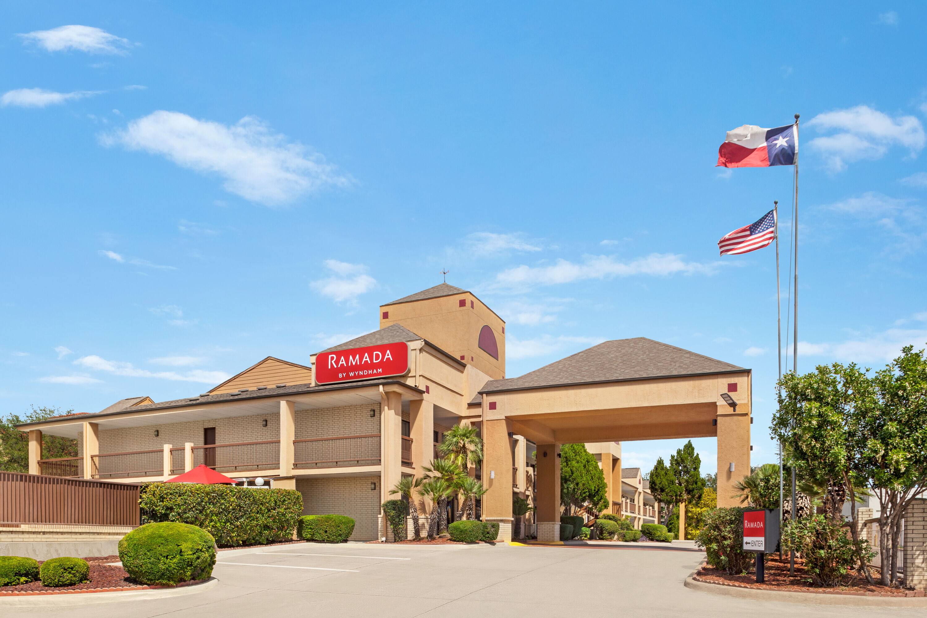 Ramada by Wyndham San Antonio Near SeaWorld/Lackland AFB San Antonio