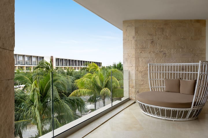TRS Coral Costa Mujeres, a Registry Collection Hotel suite in Cancun, Other than US/Canada