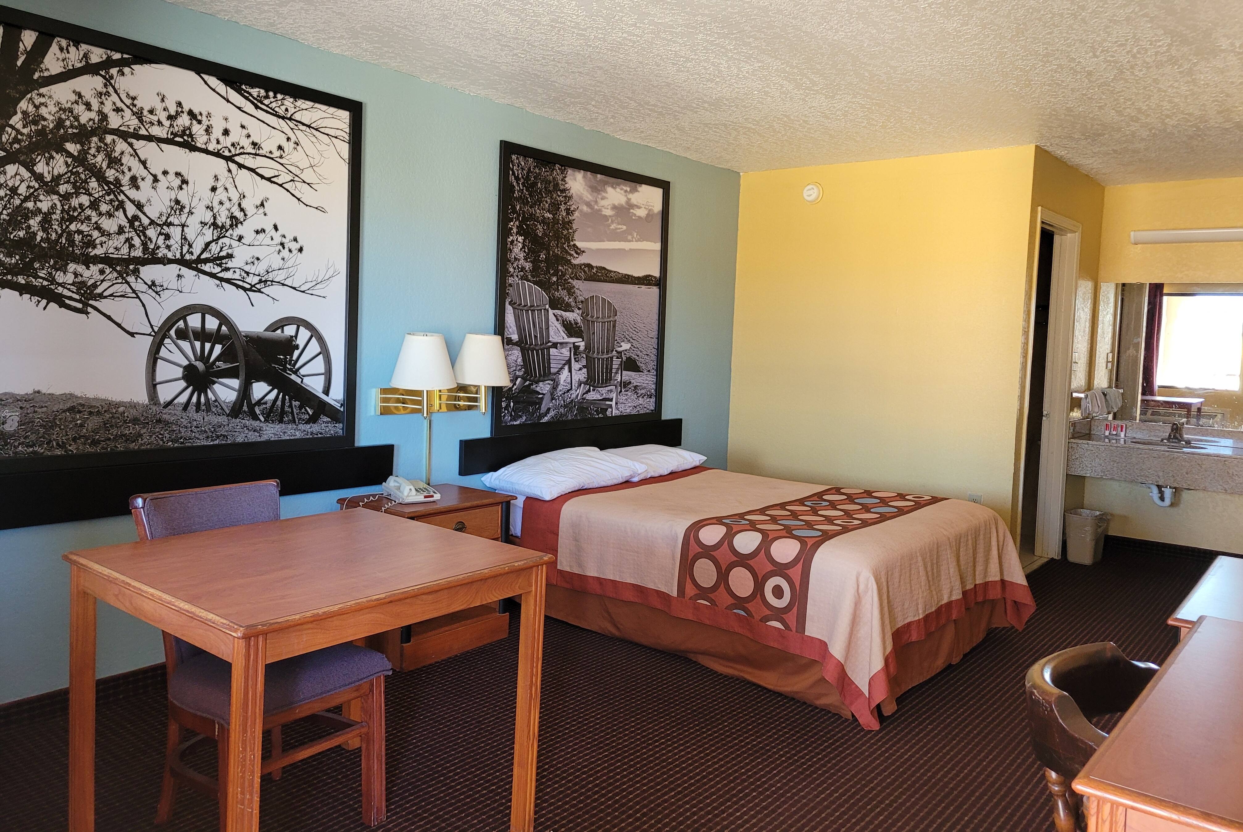 Super 8 By Wyndham Arkadelphia Caddo Valley Area | Arkadelphia, AR Hotels