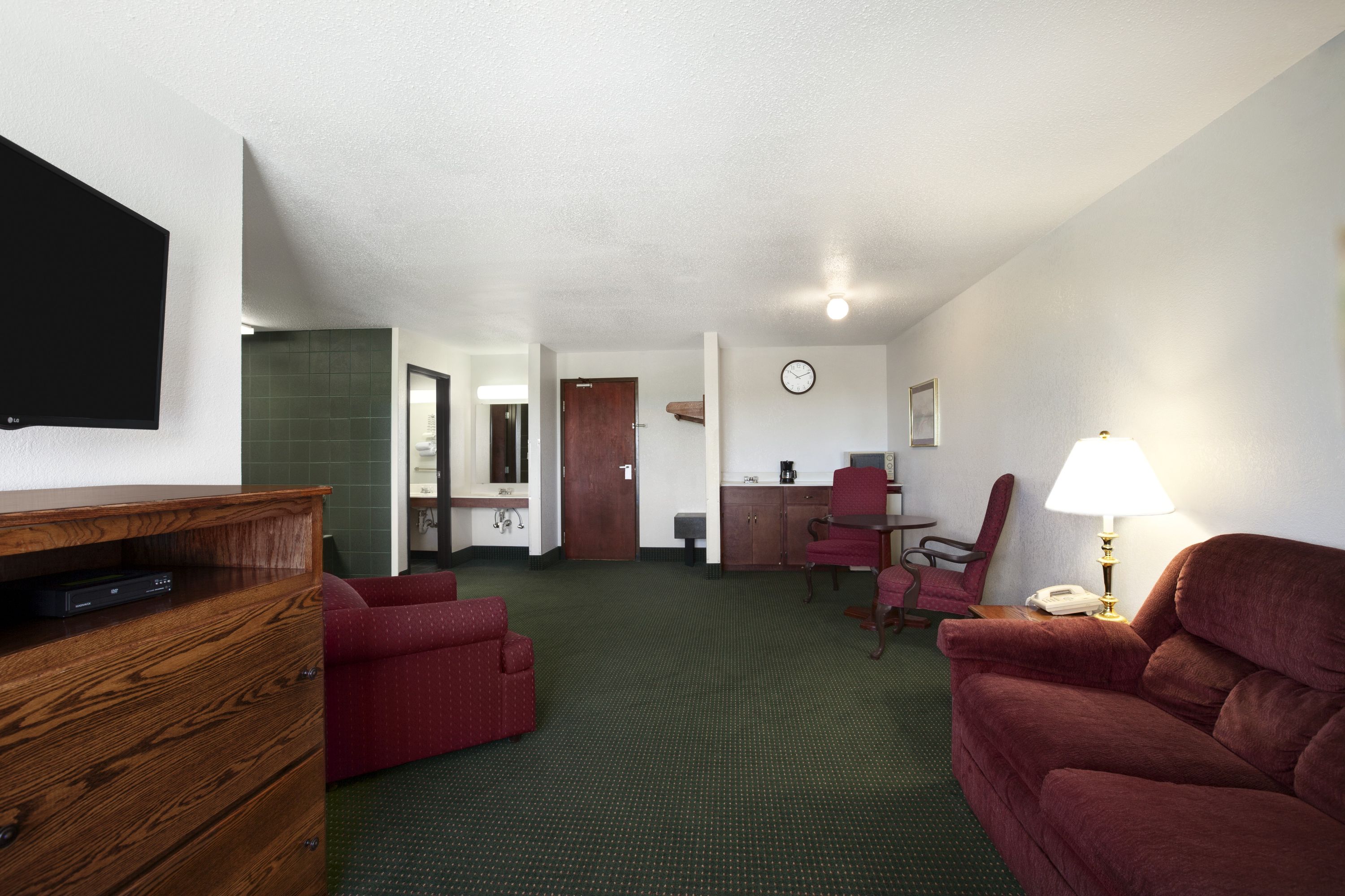 Super 8 by Wyndham Bowling Green Bowling Green, MO Hotels