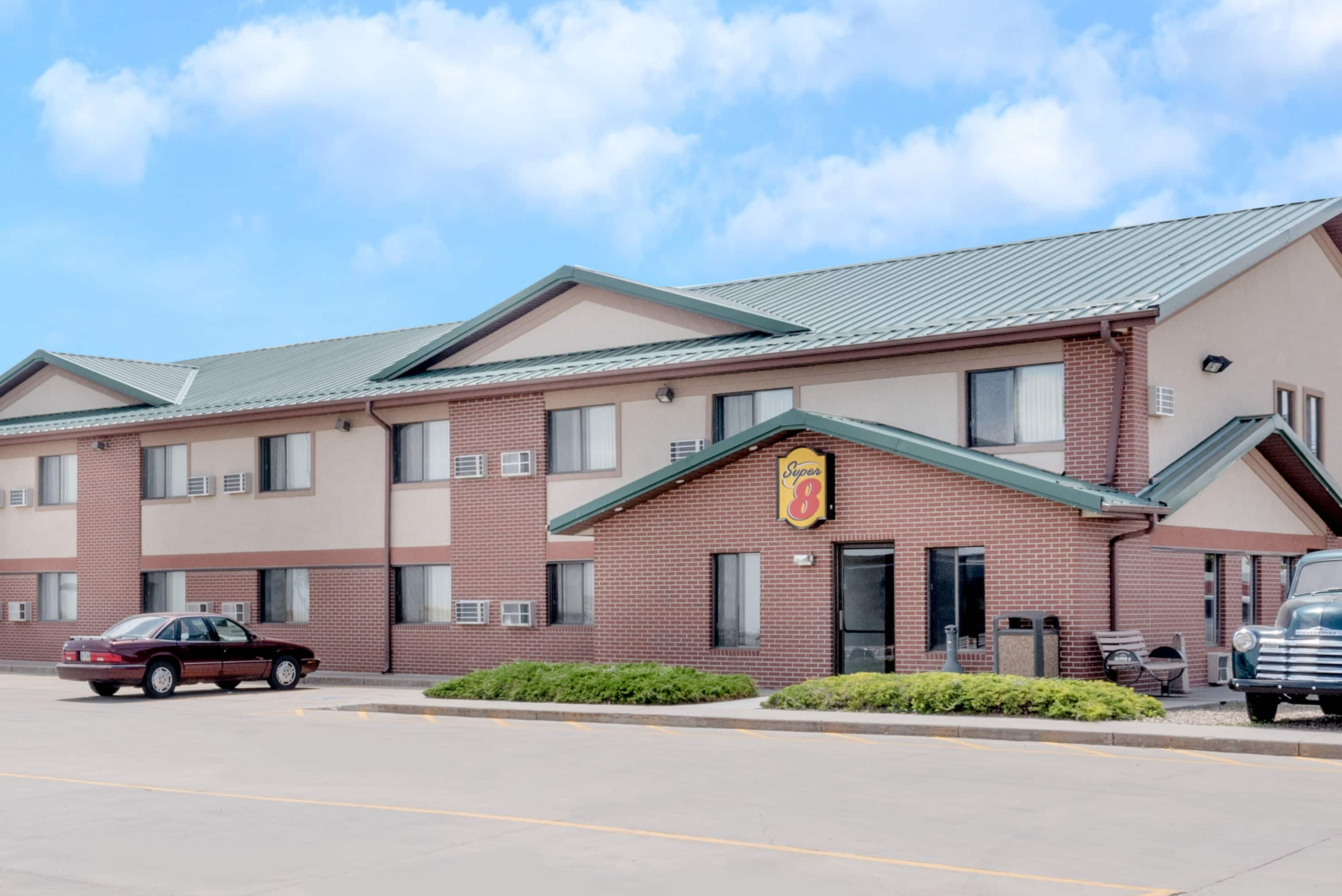 Super 8 by Wyndham Murdo Murdo, SD Hotels