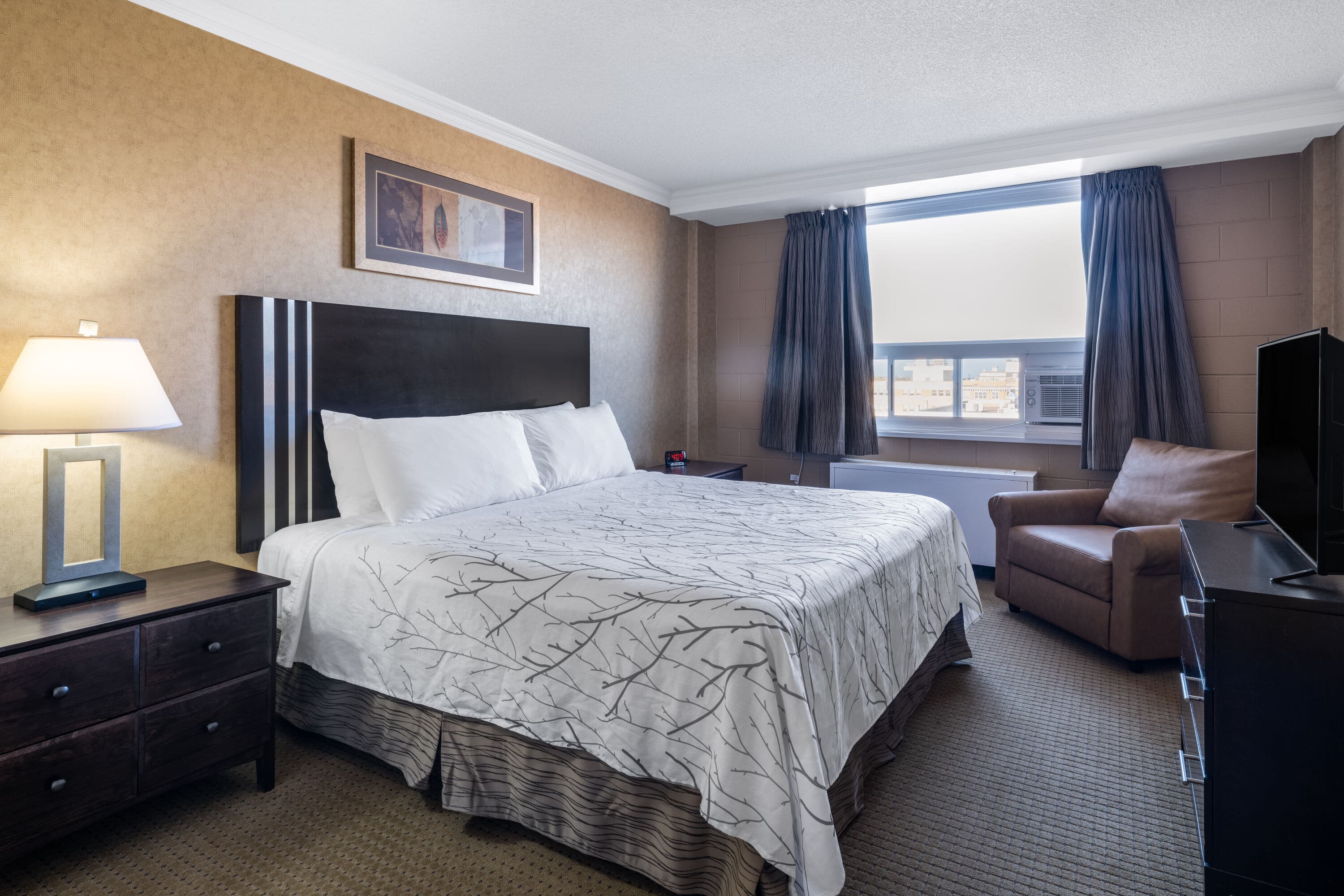 Travelodge By Wyndham Prince Albert Prince Albert SK Hotels   56943 Suite 2 