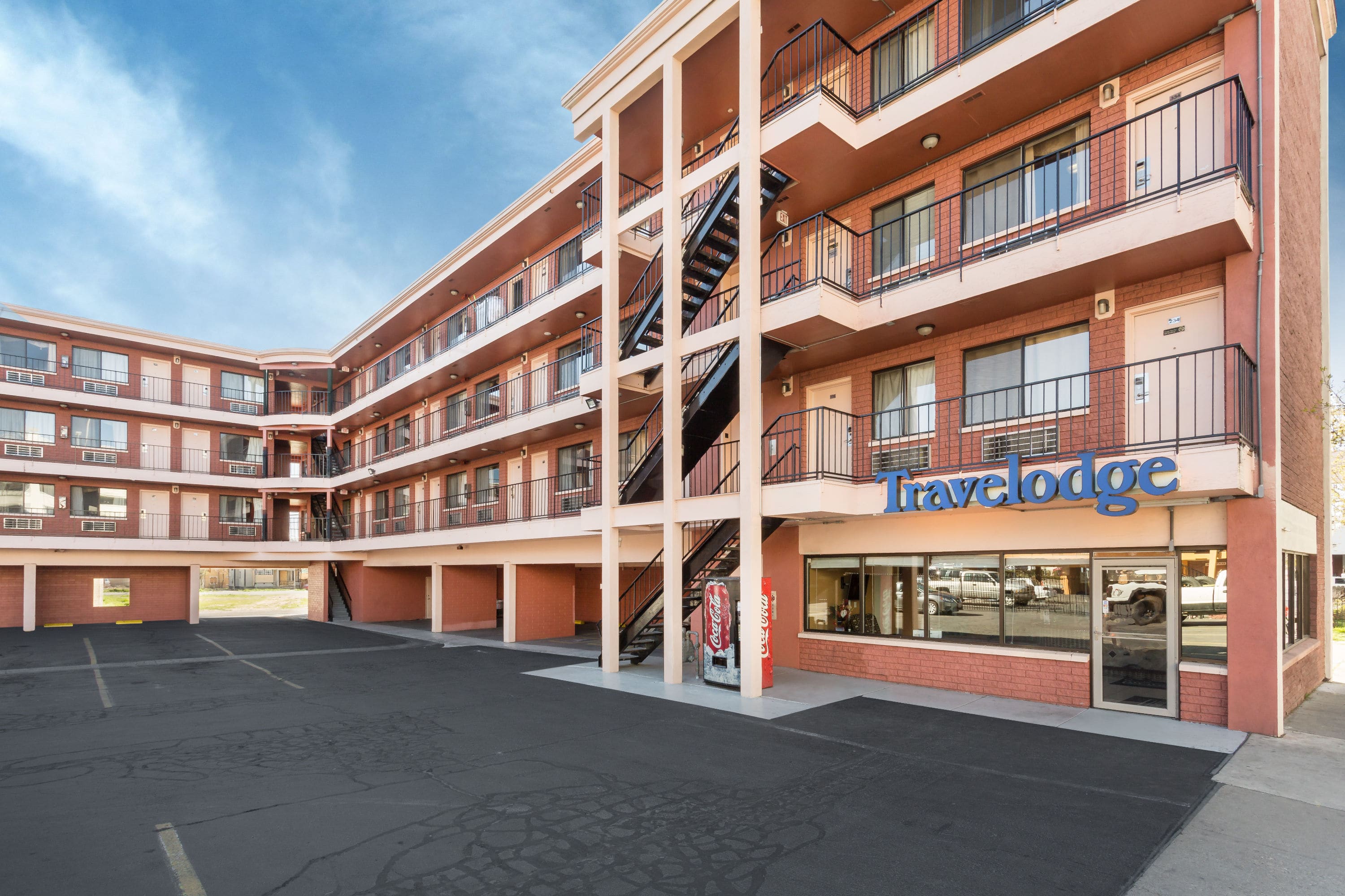 Travelodge by Wyndham Reno Downtown | Reno, NV Hotels