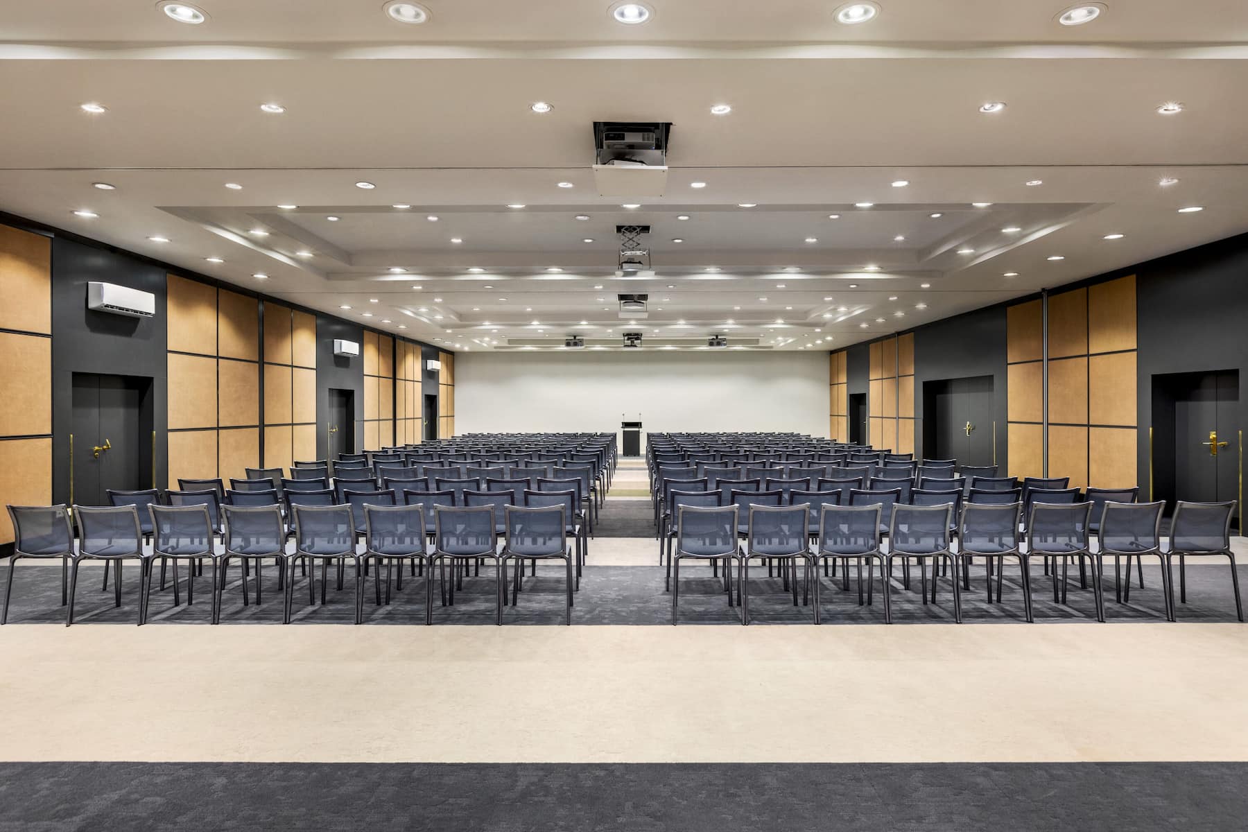 Theatre meeting room at Vienna House by Wyndham Diplomat Prague in Prague, Other than US/Canada