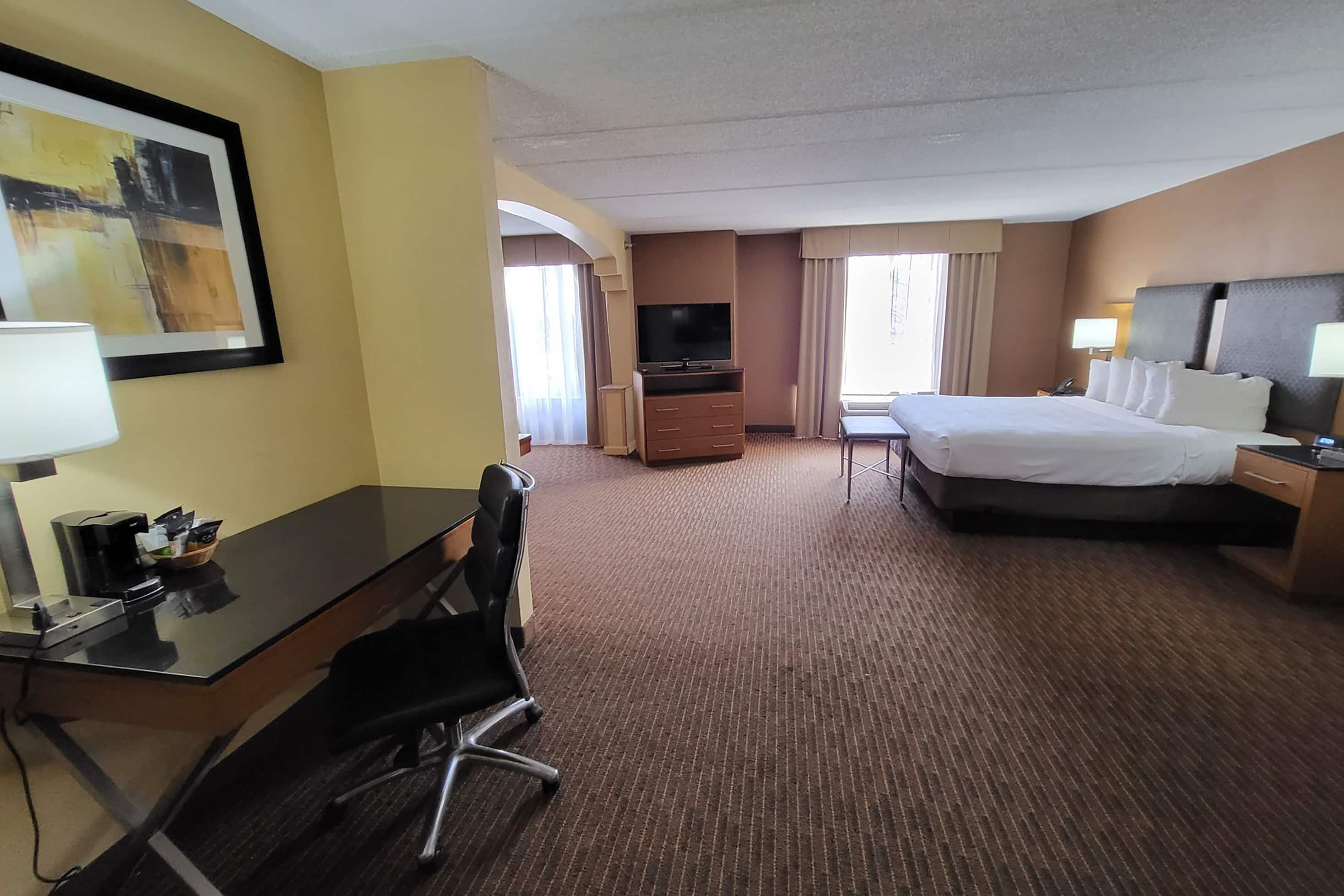 Wingate By Wyndham Greensboro Coliseum Greensboro NC Hotels   57837 Guestroom Snk3 