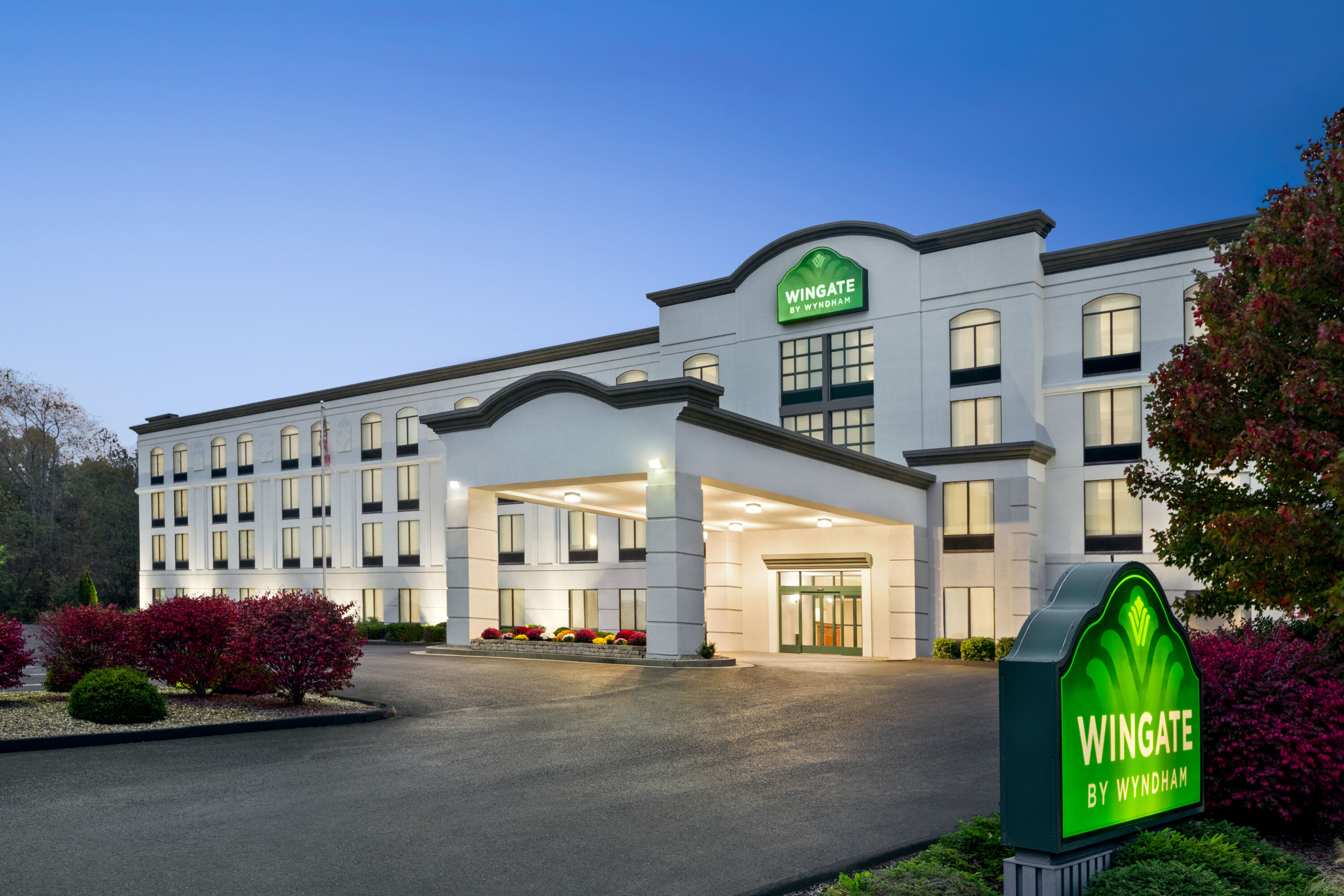 Wingate by Wyndham Bridgeport Bridgeport, WV Hotels